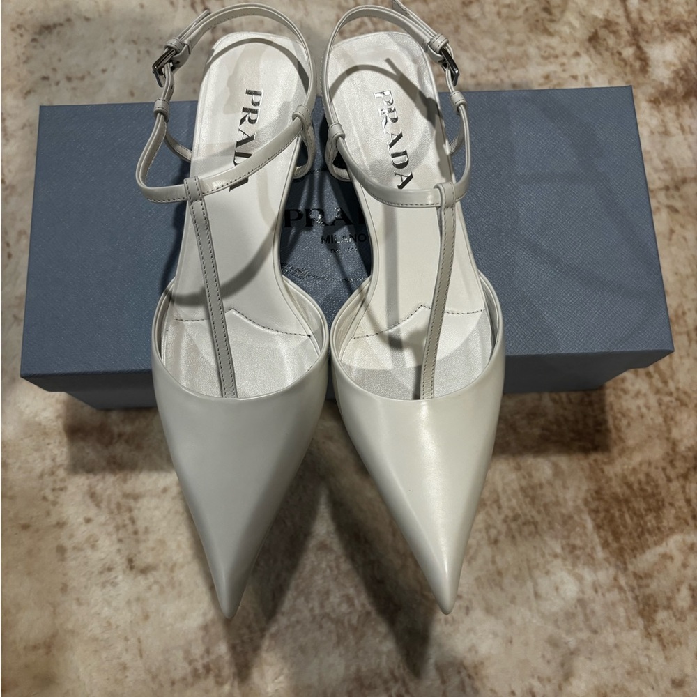 Prada Women's Cream Pointed Toe Heels